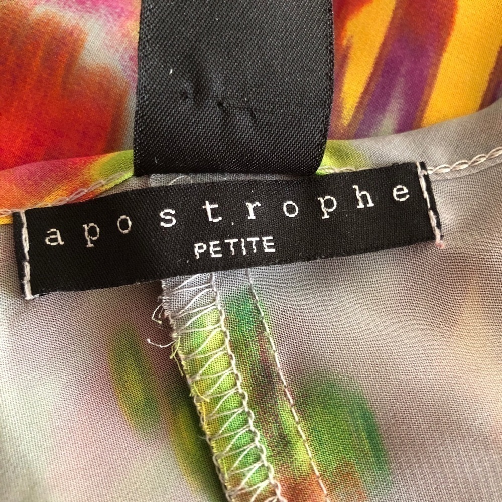 Apostrophe Sheer Tank - Picture 3 of 6